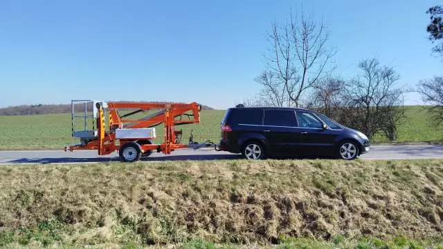 Plošina NIFTY při montáži